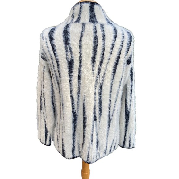 Anthropologie Cindy Eyelash Zebra Stripe Pullover Sz XS Animal Print  Mobwife - Picture 7 of 12